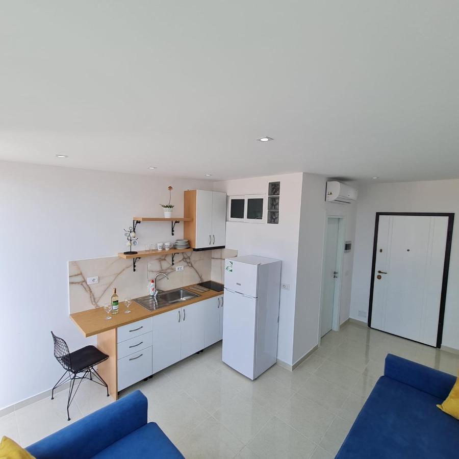 Mario Apartments 2 - Влёра Экстерьер фото